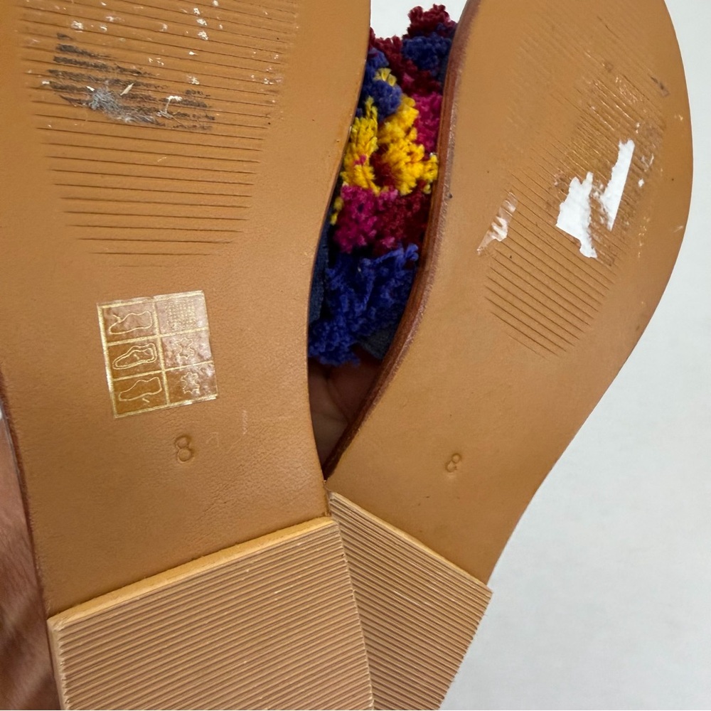 Kenneth Cole‎ New York Women’s Pom Pom Fringe Slide Sandals Multicolor Size 8 - Picture 6 of 7